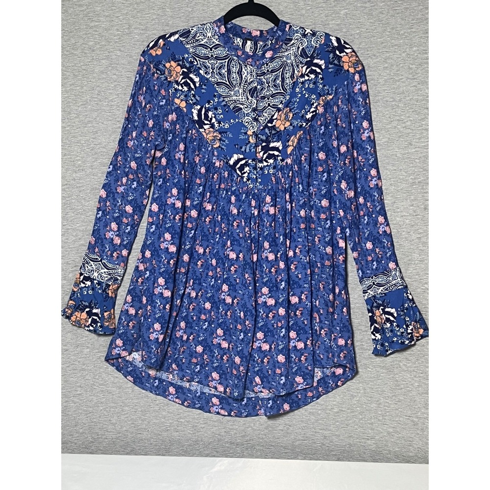 Free People Blue Floral Paisley Tunic Blouse Bell Sleeve Boho Top OB479169 Sz XS